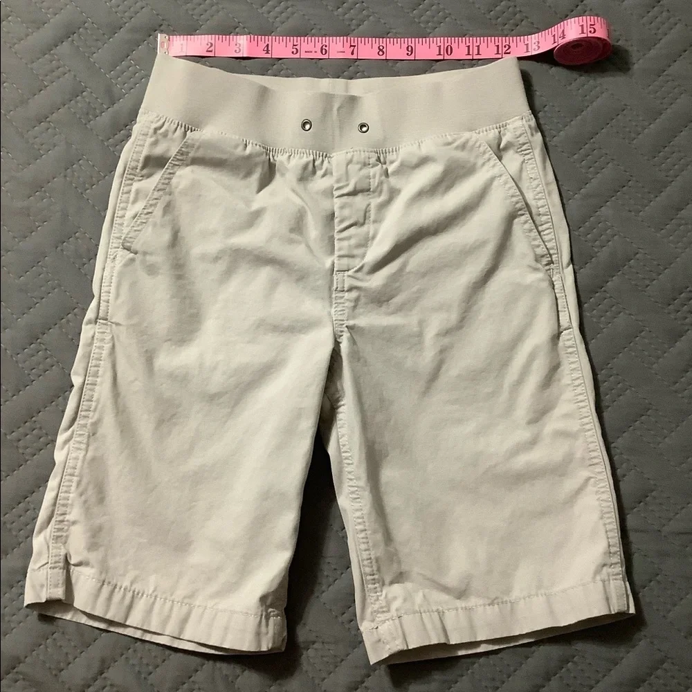 KIDS GAP SHORTS.
